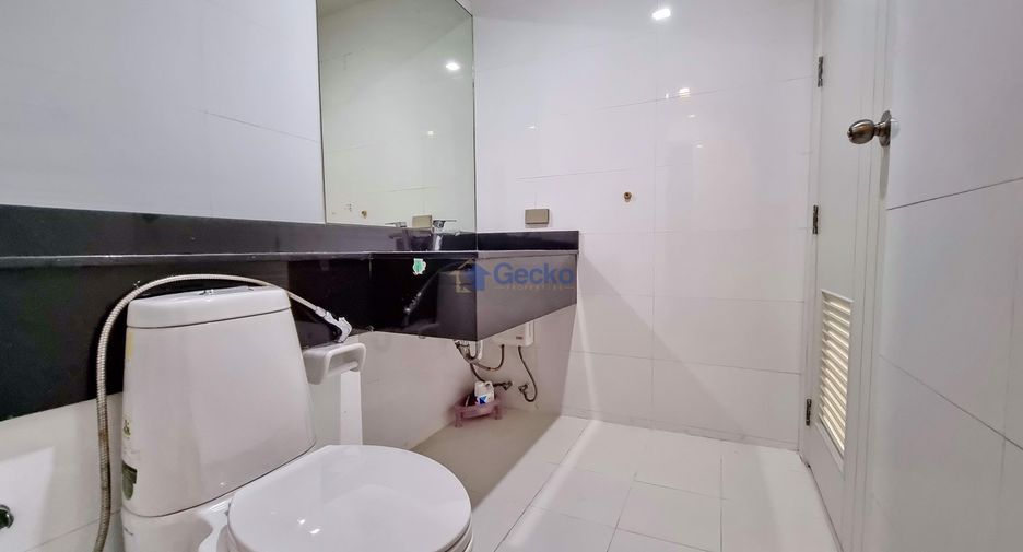 For rent 2 bedrooms condo in Bang Lamung, Chonburi