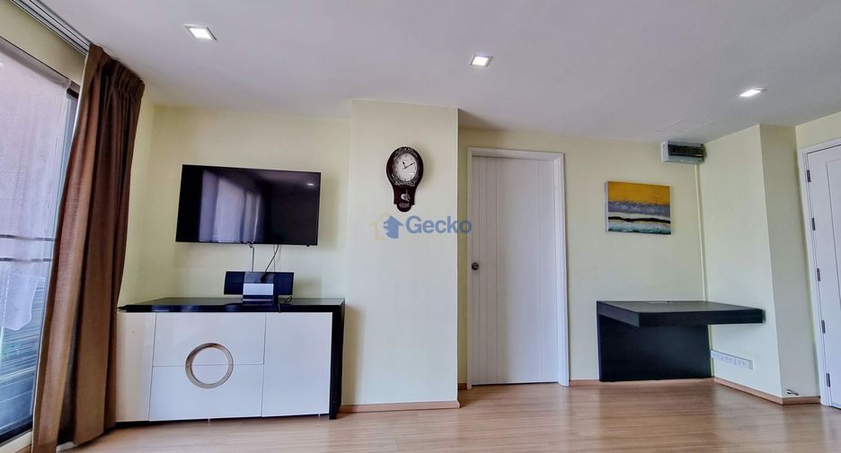 For rent 2 bedrooms condo in Bang Lamung, Chonburi