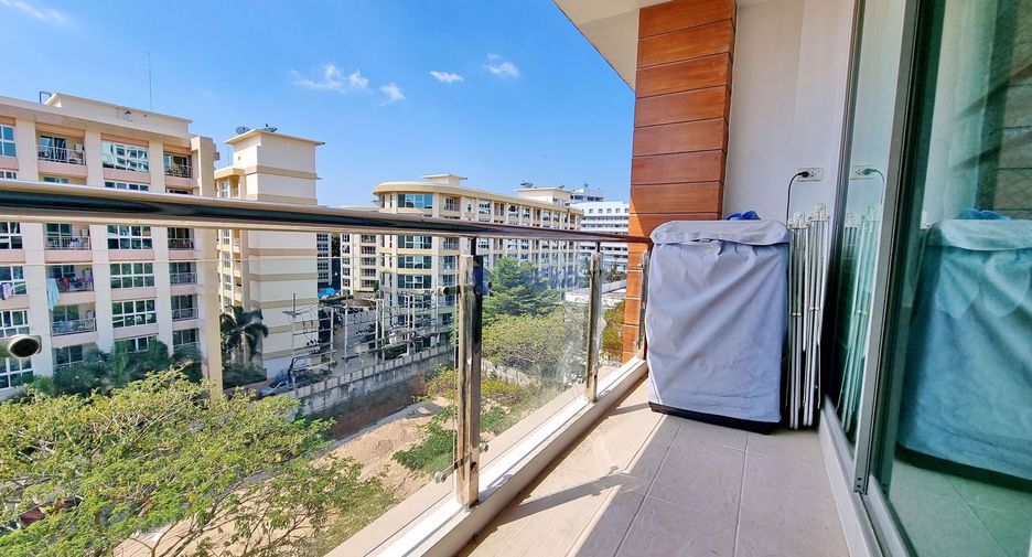 For rent 2 bedrooms condo in Bang Lamung, Chonburi