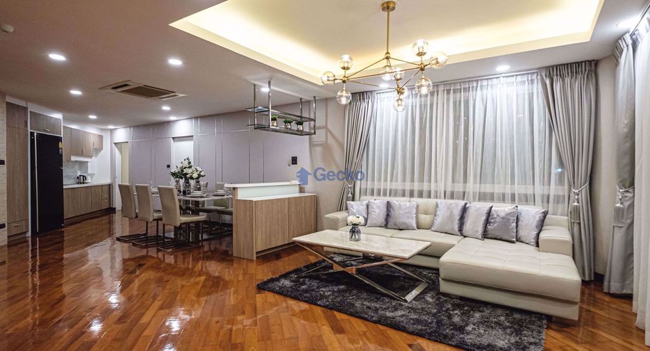For rent 3 bedrooms condo in Bang Lamung, Chonburi