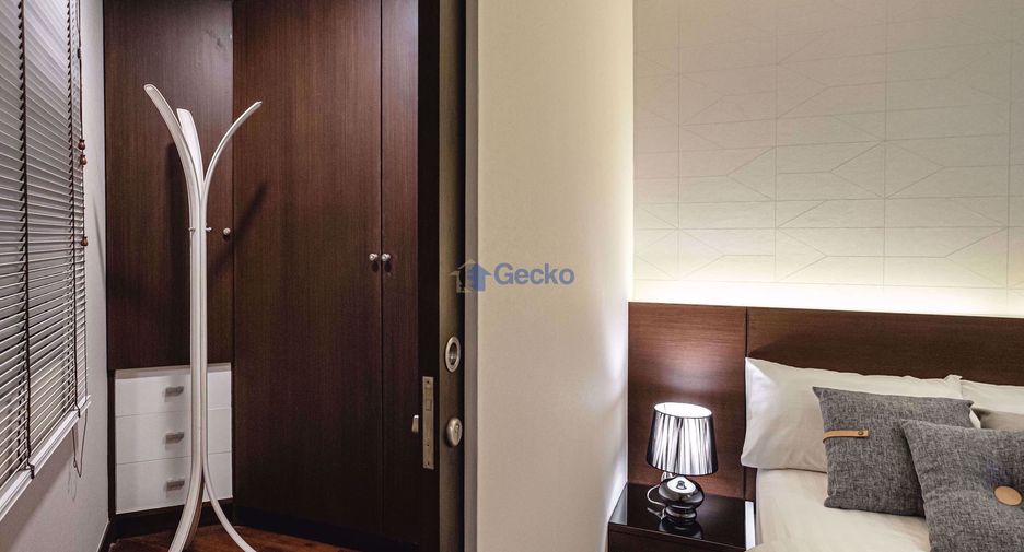 For rent 3 bedrooms condo in Bang Lamung, Chonburi