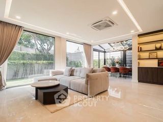 Condo en venta de 2 habitaciones en Prawet, Bangkok