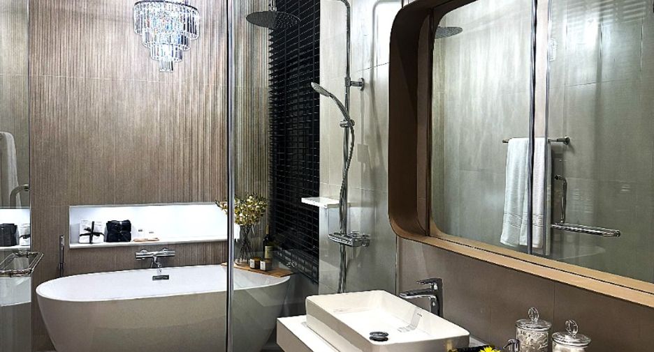 Casa en venta de 4 habitaciones en Bang Lamung, Chonburi