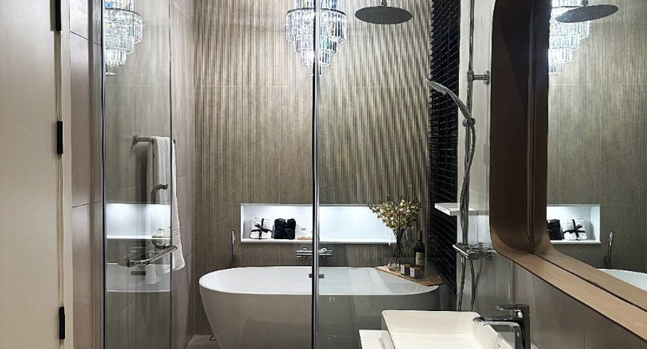 Casa en venta de 4 habitaciones en Bang Lamung, Chonburi