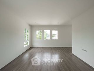 Casa en venta de 4 habitaciones en Bang Bon, Bangkok
