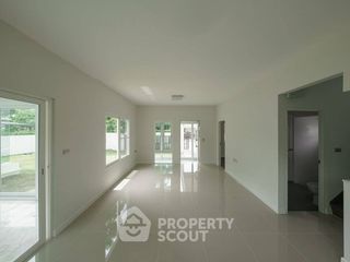 Casa en venta de 4 habitaciones en Bang Bon, Bangkok