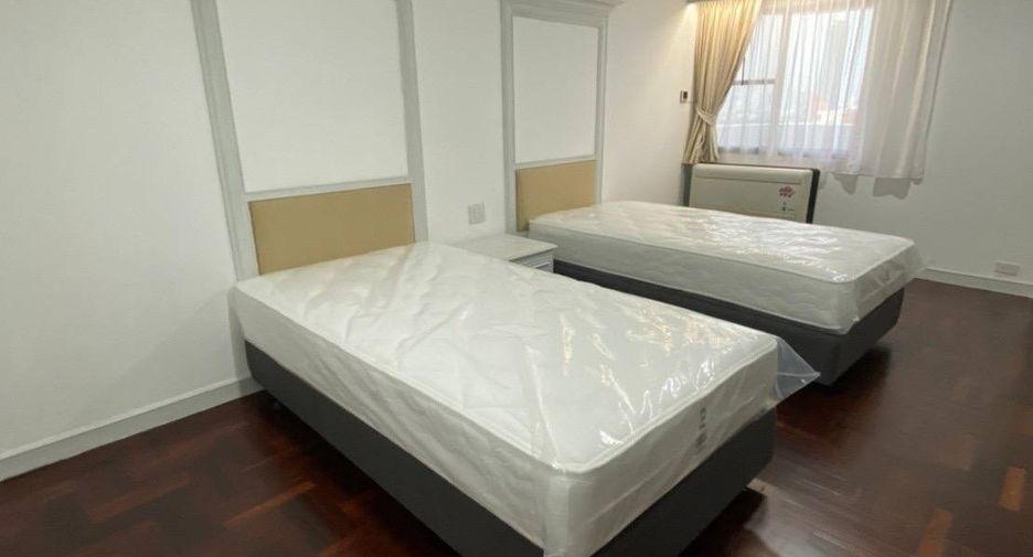 À louer 3 chambres appartement à Watthana, Bangkok