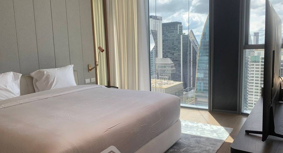For rent 1 bed condo in Pathum Wan, Bangkok