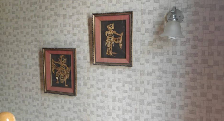 Аренда 4 спальни дом в Пращет, Бангкок