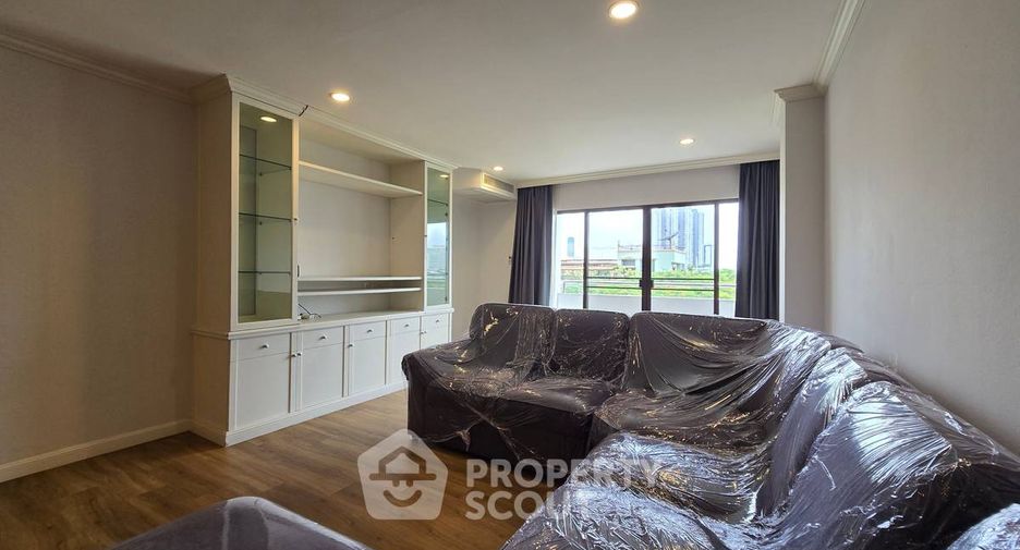 Condo en alquiler de 2 habitaciones en Yan Nawa, Bangkok