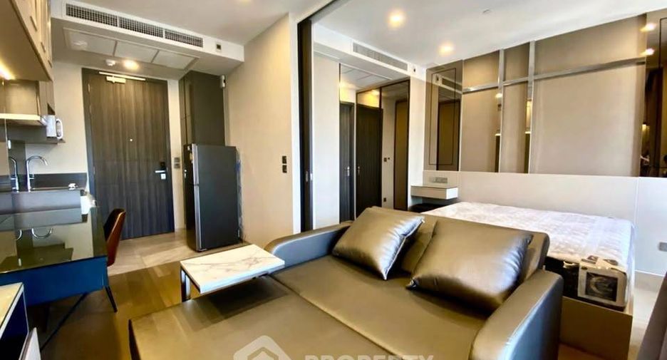 For rent 1 bed condo in Khlong Toei, Bangkok