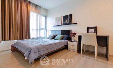 For rent 2 bedrooms condo in Huai Khwang, Bangkok