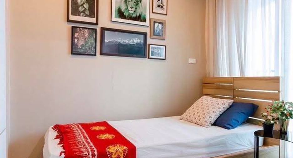 For rent 2 bedrooms condo in Huai Khwang, Bangkok