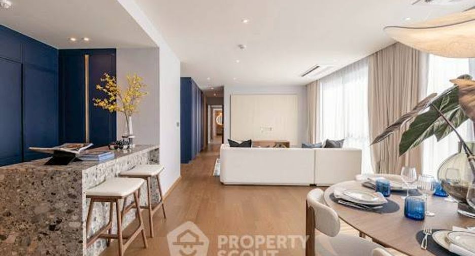 For rent 3 ベッドルーム condo in Khlong Toei, Bangkok