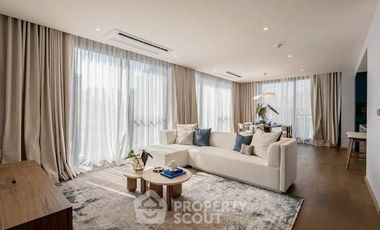For rent 3 ベッドルーム condo in Khlong Toei, Bangkok