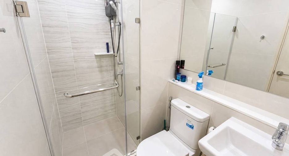 À louer 1 chambre condo à Khlong Toei, Bangkok