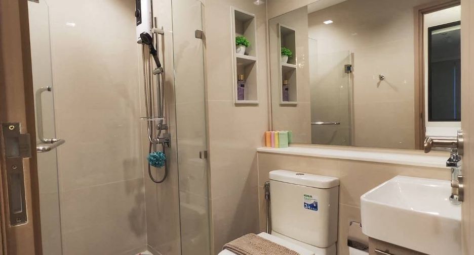Condo en alquiler de 1 habitaciones en Thon Buri, Bangkok