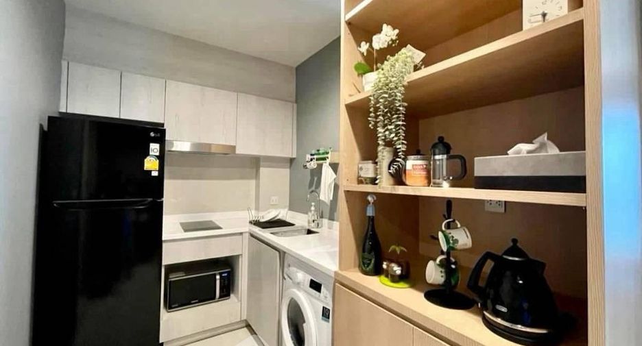 For rent 1 bed condo in Pathum Wan, Bangkok