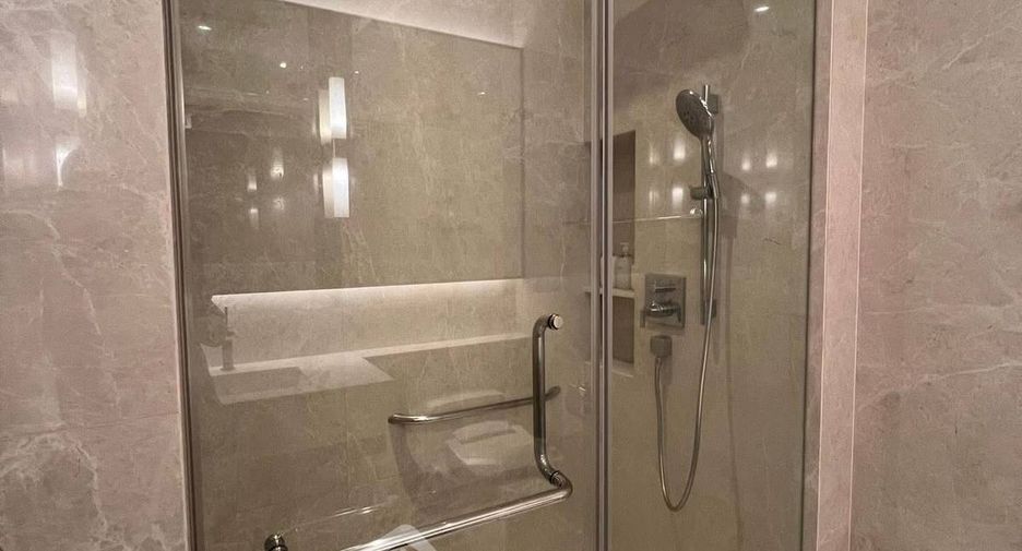 Condo en alquiler de 1 habitaciones en Pathum Wan, Bangkok
