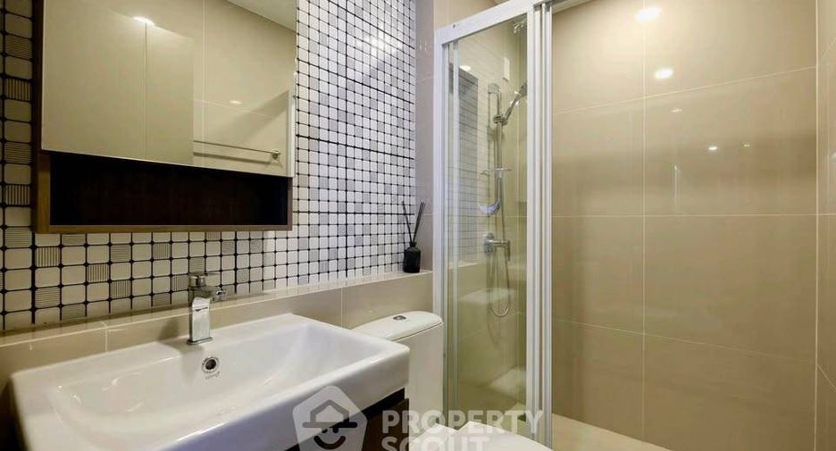 Wohnung zur Miete mit 1 Zimmer in Bangkok Yai, Bangkok