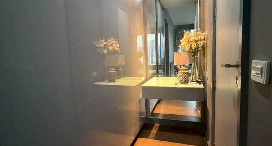 À louer 1 chambre condo à Bang Rak, Bangkok