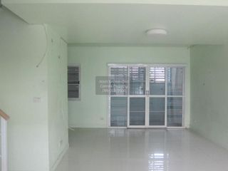 Reihenhaus zum Kauf mit 3 Zimmer in Sai Mai, Bangkok