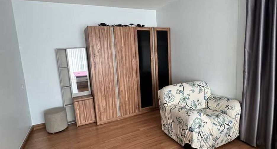 For rent 4 bedrooms house in Bueng Kum, Bangkok