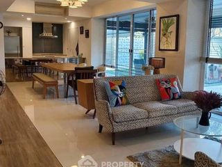 For rent 4 bedrooms house in Saphan Sung, Bangkok