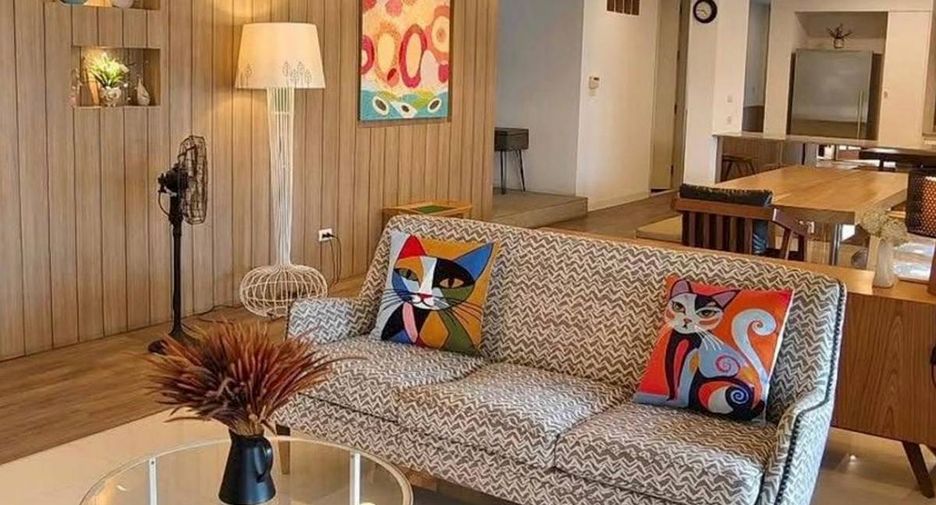 For rent 4 ベッドルーム house in Saphan Sung, Bangkok