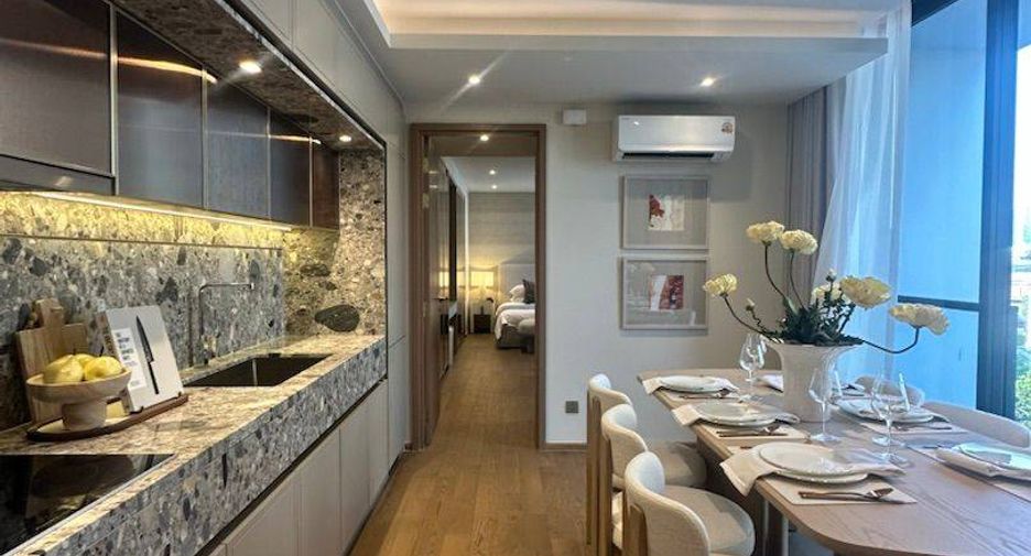 For rent 2 bedrooms condo in Khlong Toei, Bangkok