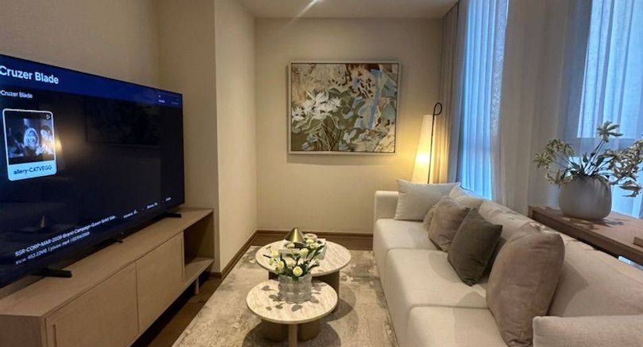 For rent 2 bedrooms condo in Khlong Toei, Bangkok