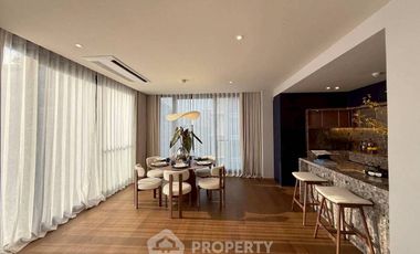 Wohnung zur Miete mit 3 Zimmer in Khlong Toei, Bangkok