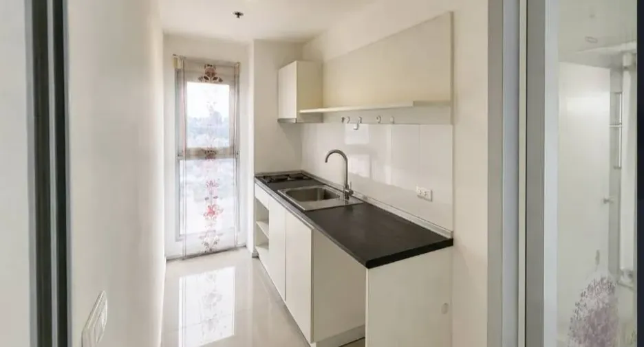 Wohnung zum Kauf mit 2 Zimmer in Khlong Toei, Bangkok