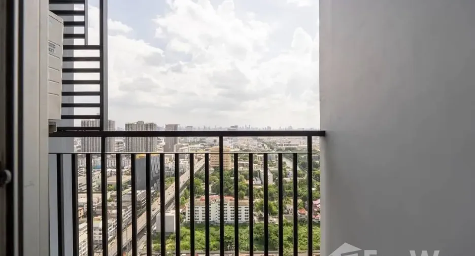 Condo en venta de 1 habitaciones en Bang Kapi, Bangkok