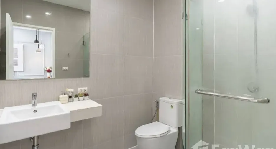 Condo en venta de 1 habitaciones en Bang Kapi, Bangkok