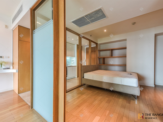 For sale 1 bed condo in Yan Nawa, Bangkok