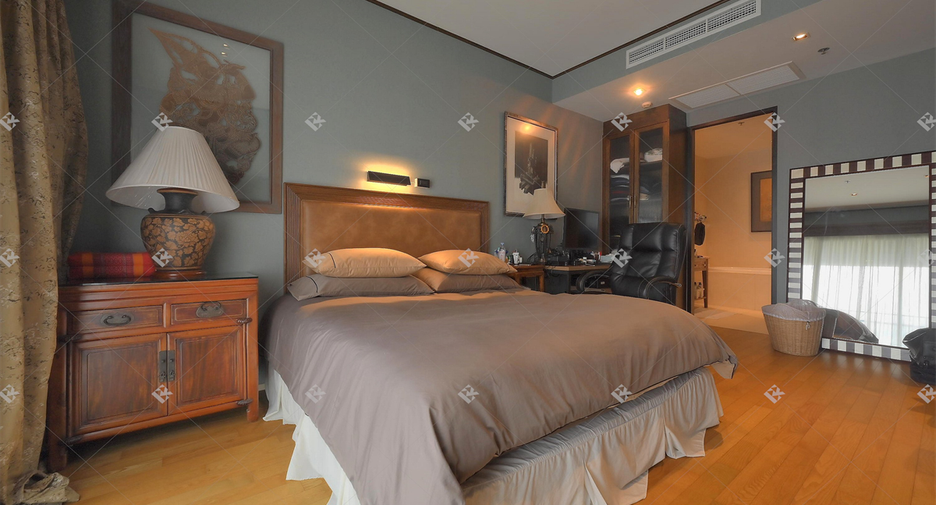 À vendre 2 chambres condo à Khlong Toei, Bangkok