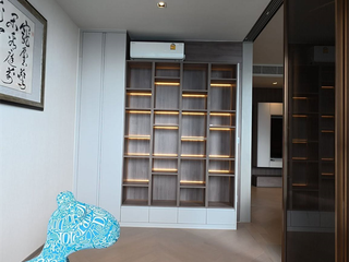 For sale 4 bedrooms condo in Sathon, Bangkok