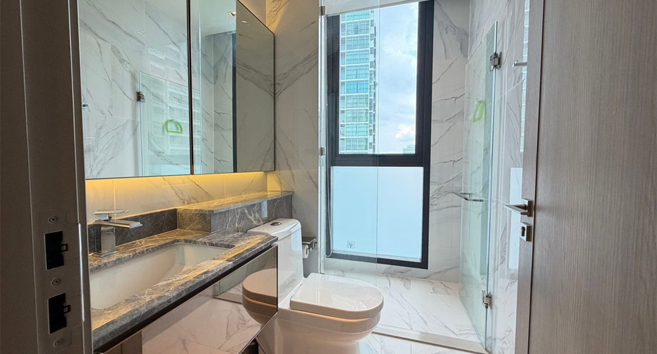 For sale 4 bedrooms condo in Sathon, Bangkok