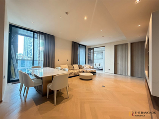 For sale 4 bedrooms condo in Sathon, Bangkok