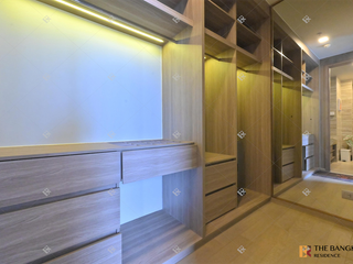 Condo en venta de 3 habitaciones en Khlong Toei, Bangkok