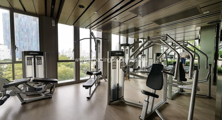 For rent 2 ベッドルーム condo in Watthana, Bangkok