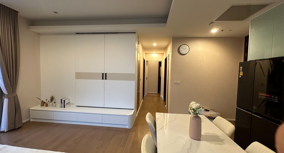 For rent 2 ベッドルーム condo in Watthana, Bangkok