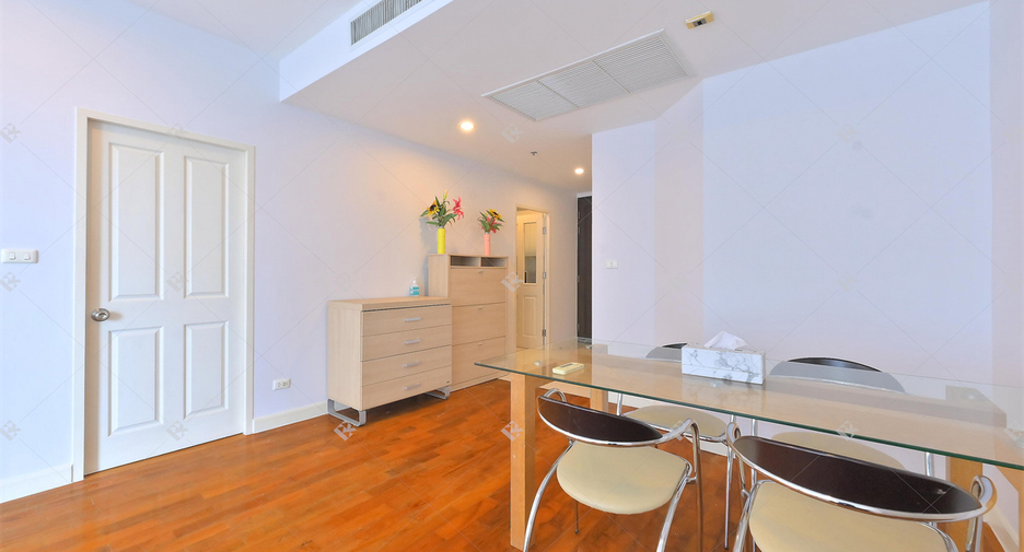Wohnung zur Miete mit 3 Zimmer in Khlong Toei, Bangkok