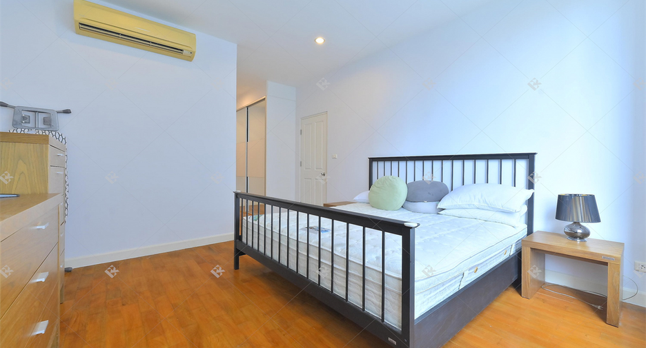 Wohnung zur Miete mit 3 Zimmer in Khlong Toei, Bangkok