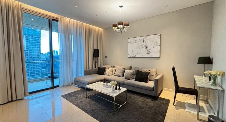 For rent 2 bedrooms condo in Pathum Wan, Bangkok