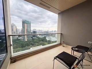 Condo en alquiler de 2 habitaciones en Pathum Wan, Bangkok
