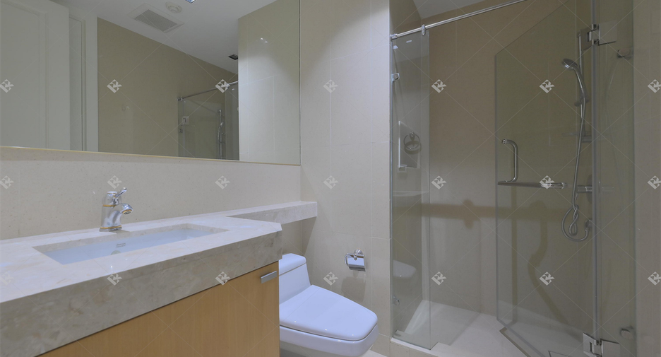 Wohnung zur Miete mit 3 Zimmer in Pathum Wan, Bangkok