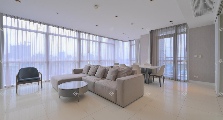 Wohnung zur Miete mit 3 Zimmer in Pathum Wan, Bangkok