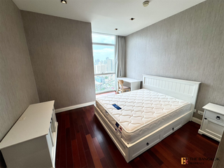 À louer 3 chambres condo à Pathum Wan, Bangkok